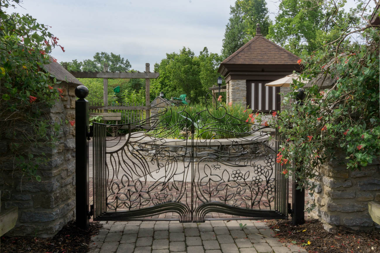 Woodlawn’s Glenwood Gardens Is 335 Acres Of Forests, Flowers, And