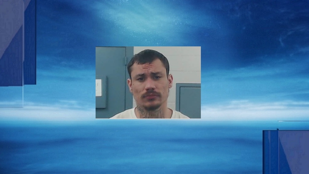 Police searching for jail escapee out of Greer County KOKH