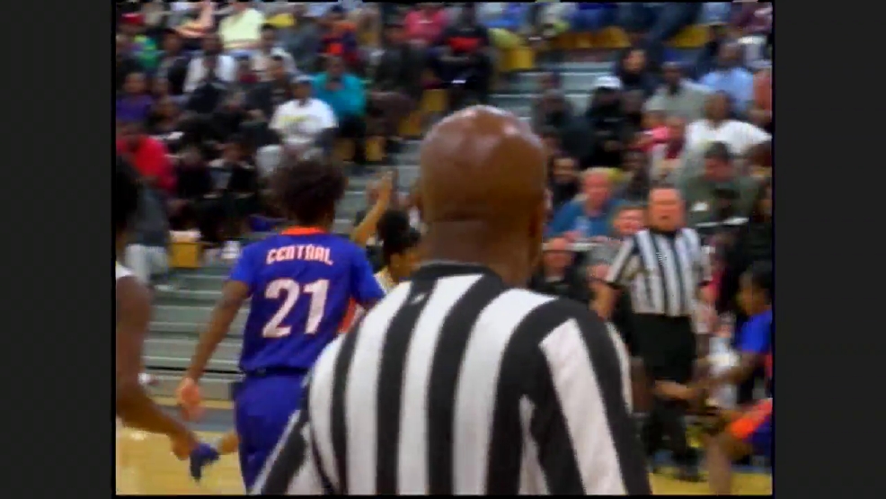 Central's Jada Clowers hits buzzer beater to defeat Peach