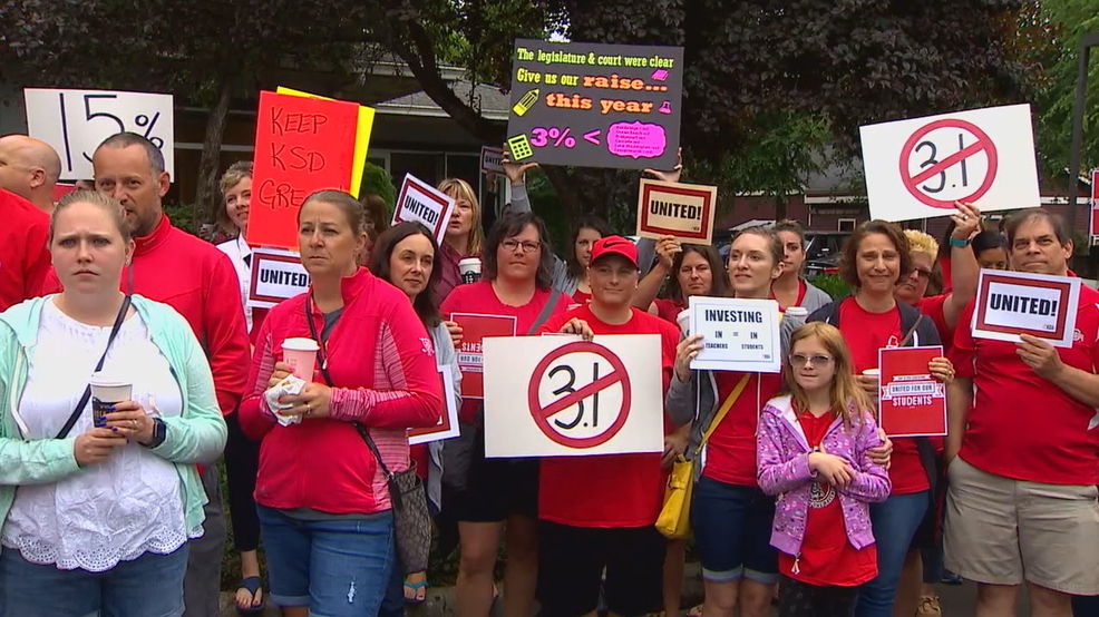 kent teachers demand higher pay or will strike KOMO.jpg kent teachers demand higher pay or will strike KOMO.jpg