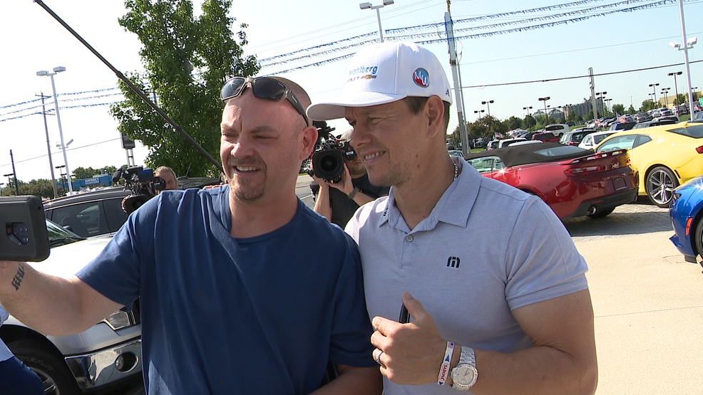 Chevrolet Dealers Columbus Ohio >> Mark Wahlberg Visits His New Columbus Car Dealership Talks Business Chevrolet Dealers Columbus Ohio >> Mark Wahlberg Visits His New Columbus Car Dealership Talks Business