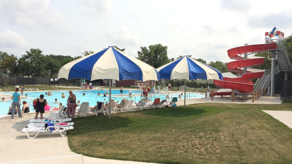Two Heartland pools celebrate the end of the summer season KTVO