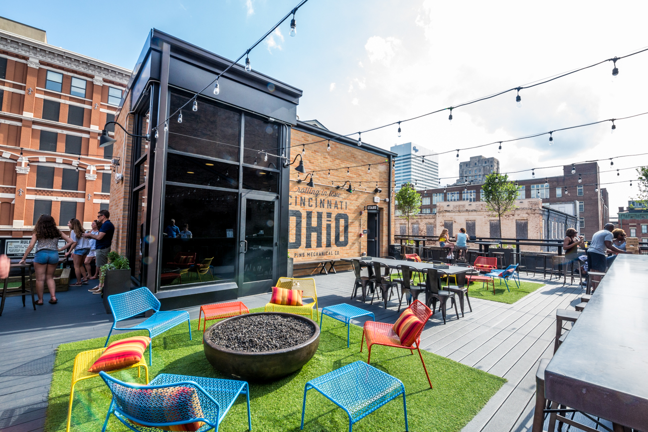 Cool Off With a Drink on Any of These 9 Excellent Outdoor Patios