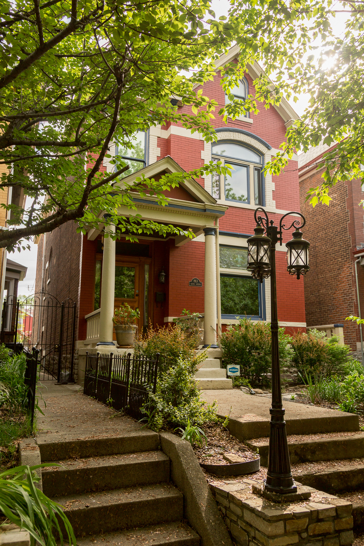 Photos A Stroll Through Newport's East Row Historic District