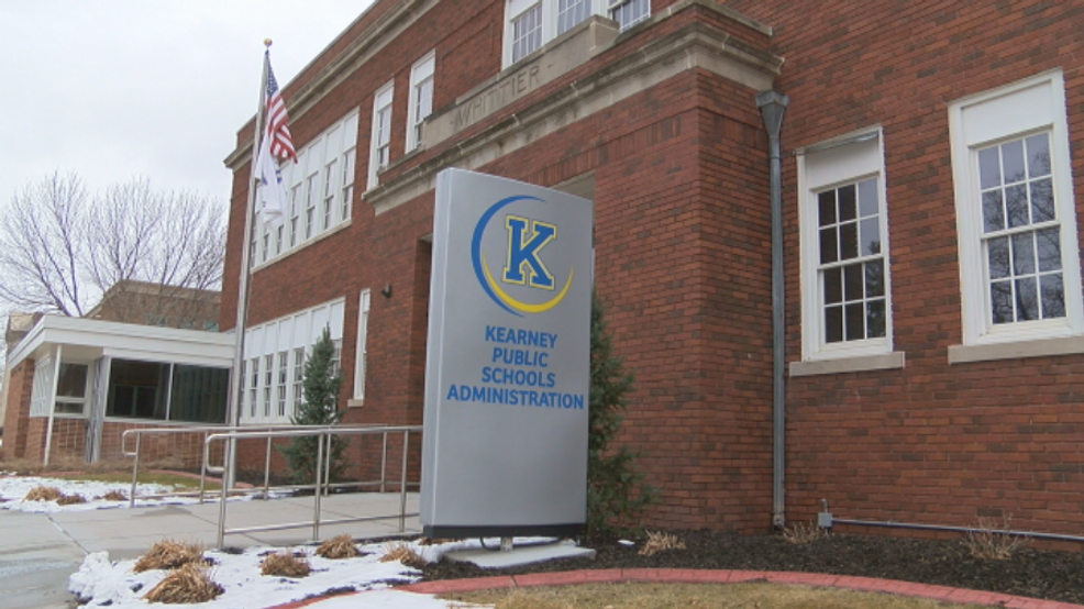 Kearney Public Schools to pay all salaried and hourly employees during