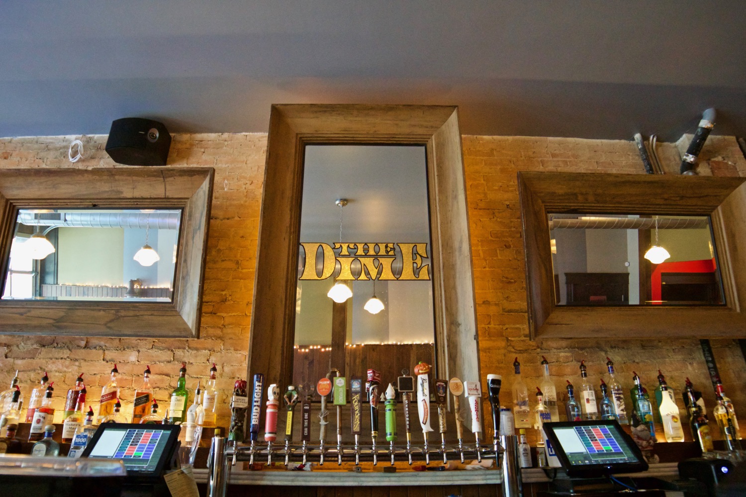 The Dime On Short Vine Is A Preeminent Neighborhood Bar Cincinnati