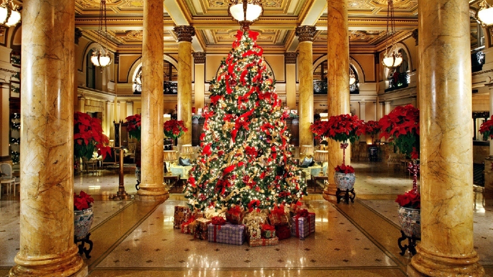 6 hotels with holiday decorations that are worth a visit 