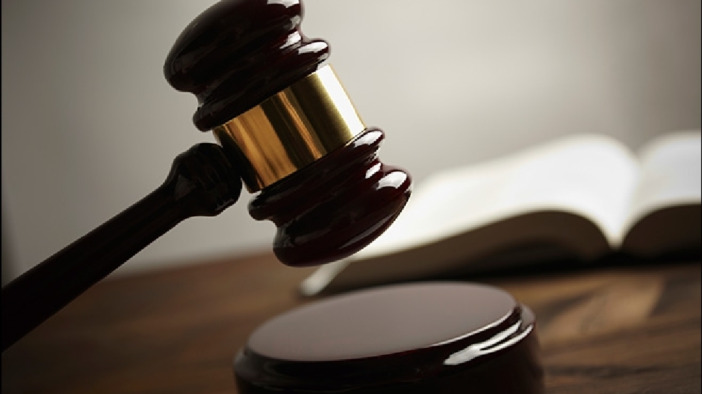 120504_gavel_2.jpg