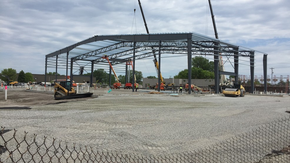 Oshkosh's new basketball team the "Wisconsin Herd" WLUK