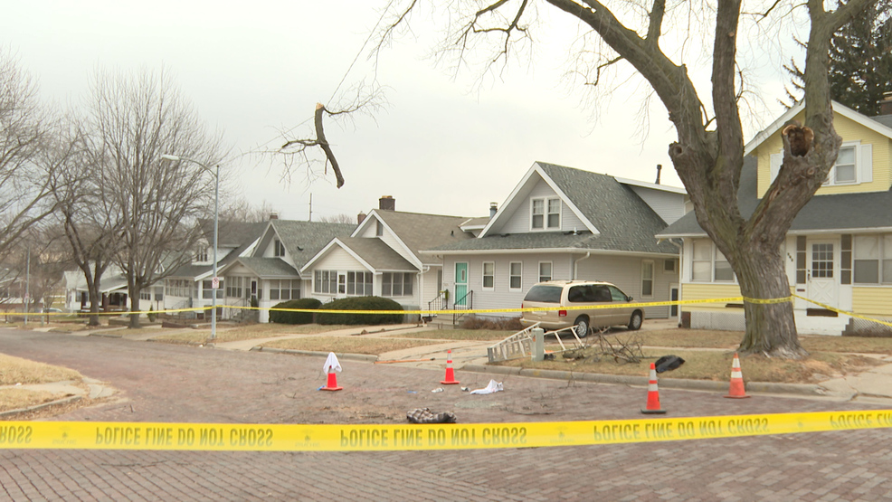 Police identify man who died after falling from tree KPTM