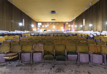 marianne theater bellevue treasure cinema shuttered sequel