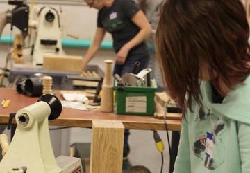 The Woodturner S Guild Teaches Local Women To Create Masterpieces Cincinnati Refined