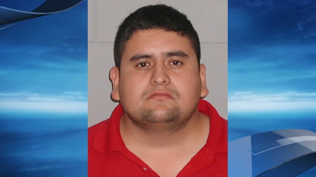 Authorities searching for convicted drug trafficker who escaped low risk prison in Bastrop