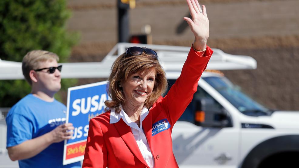 Election 2018 Senate Washington Susan Hutchison campaign greet AP08.jpg