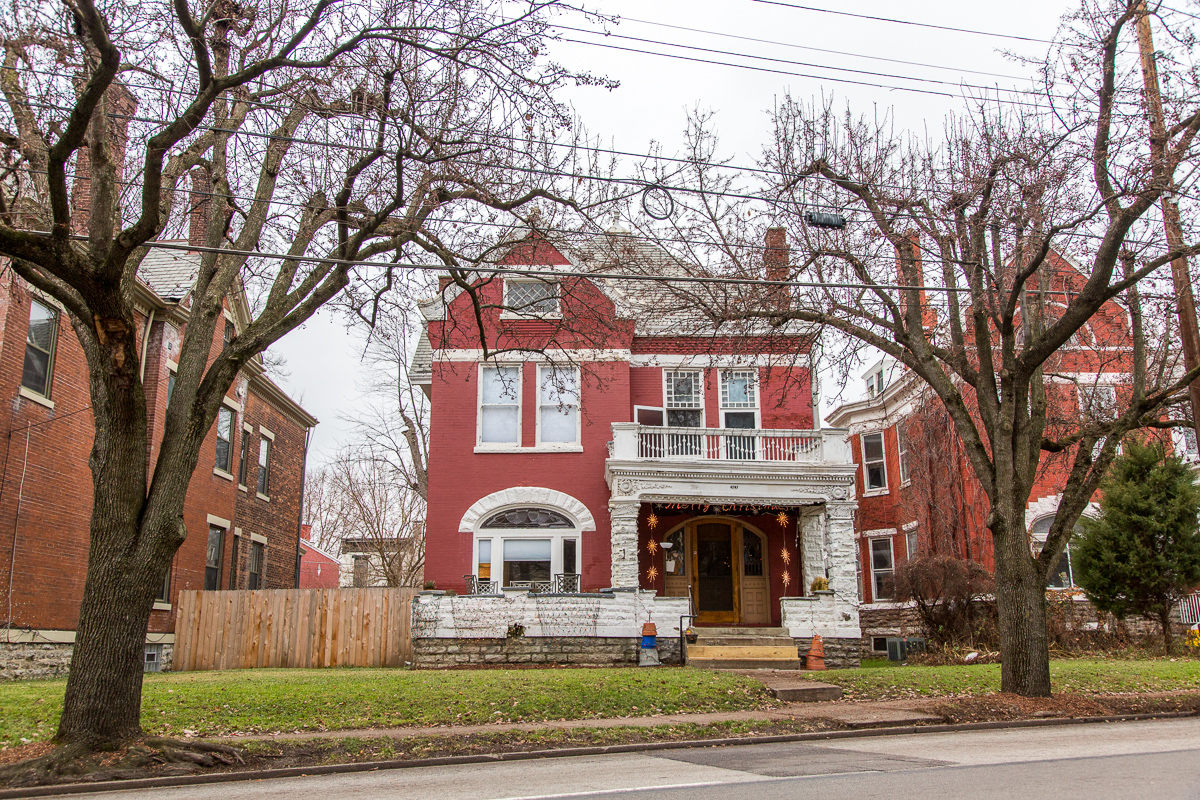 Walkabout Photo Tour of Northside Cincinnati Refined